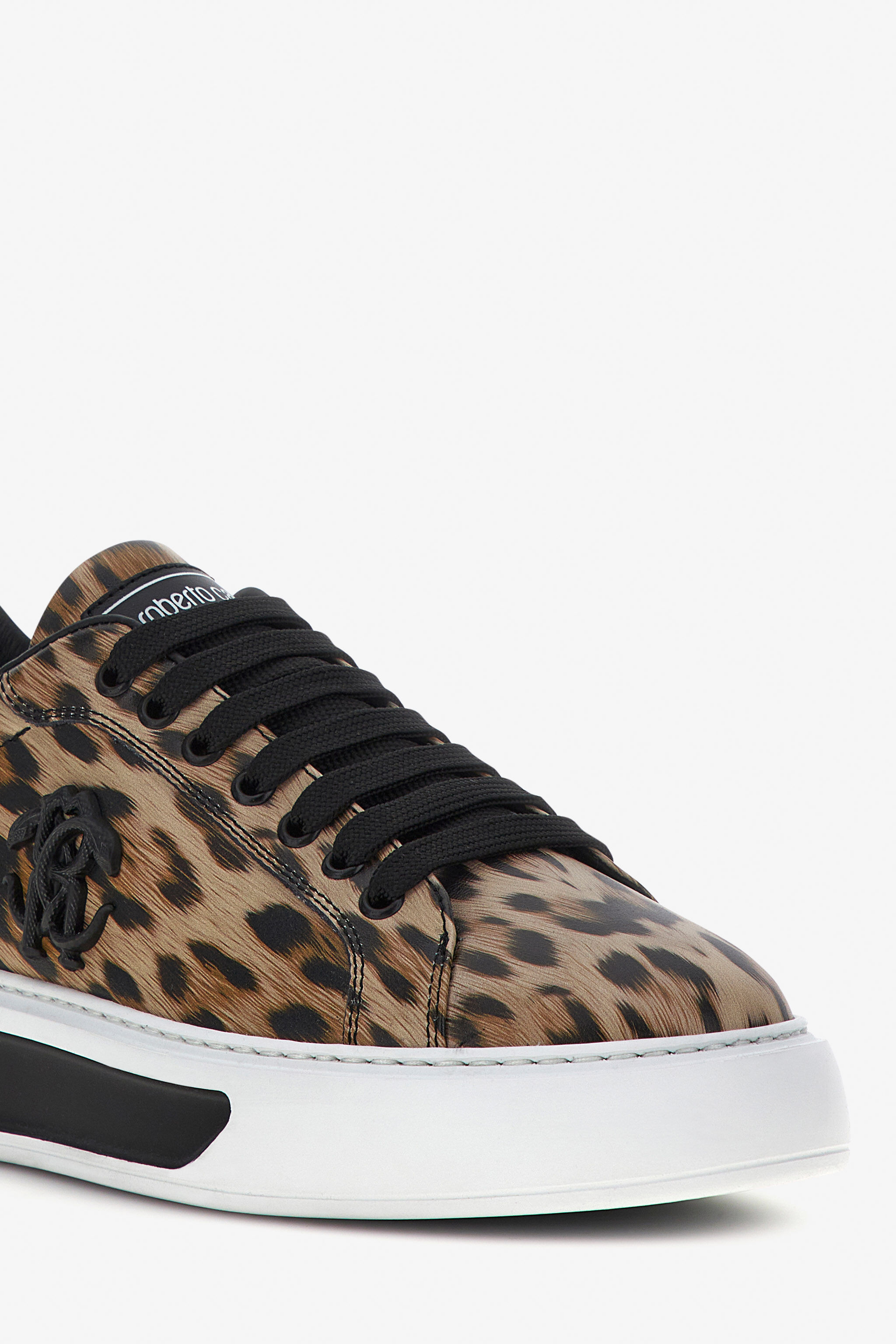 Low-top sneakers with Jaguar print